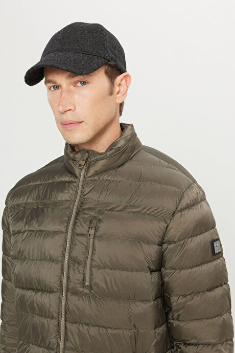 Standart Fit Normal Kesim Dik Yaka Yan Cepli Casual Haki Mont resmi