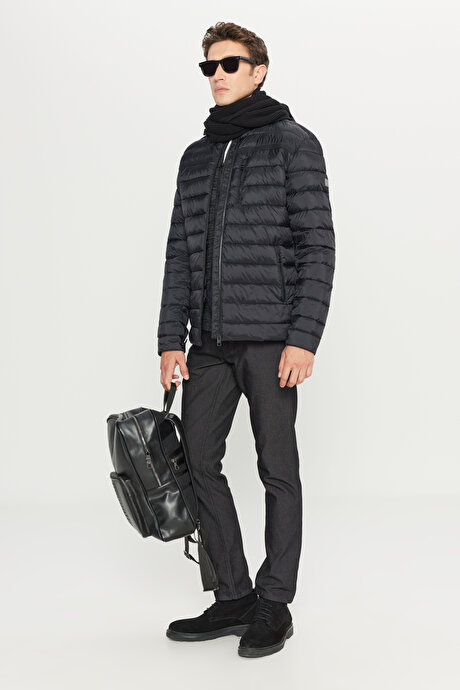 Standart Fit Normal Kesim Dik Yaka Yan Cepli Casual Siyah Mont resmi