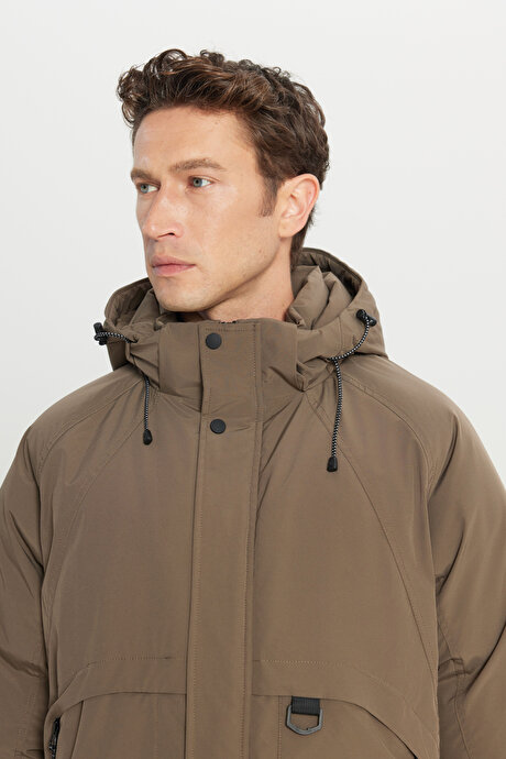 Standart Fit Normal Kesim Kapüşonlu Dik Yaka Yan Cepli Casual Haki Mont resmi