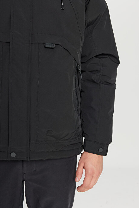Outdoor Standart Fit Normal Kesim Kapüşonlu Dik Yaka Yan Cepli Casual Siyah Mont resmi