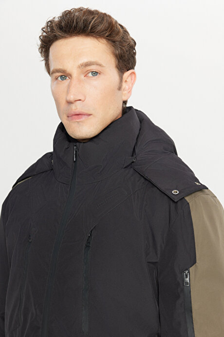 Standart Fit Normal Kesim Kapüşonlu Dik Yaka Yan Cepli Casual Siyah Mont resmi