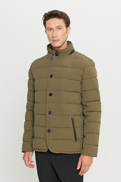 Standart Fit Normal Kesim Dik Yaka Yan Cepli Casual Haki Mont resmi