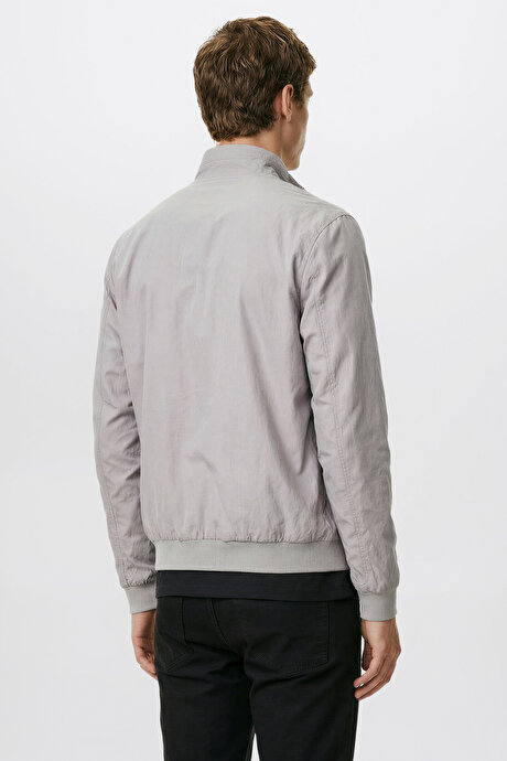 Mevsimlik Standart Fit Normal Kesim Dik Yaka Fermuarlı Cepli Bomber Ceket Gri Mont resmi