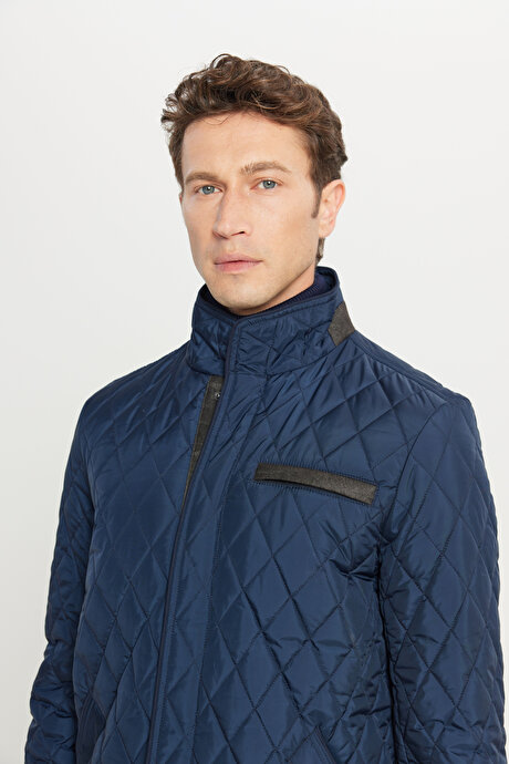 Standart Fit Normal Kesim Dik Yaka Yan Cepli Lacivert Mont resmi