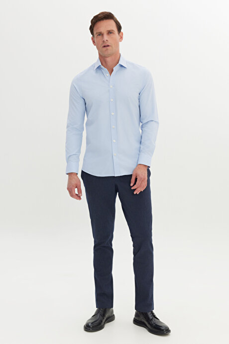 Pamuklu Slim Fit Dar Kesim Klasik Yaka Armürlü Mavi Gömlek resmi