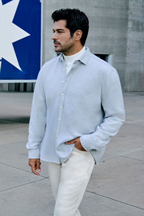 360 Her Yöne Esneyen Pamuklu Comfort Fit Klasik Yaka Diagonal Desenli Örme Gri Gömlek resmi