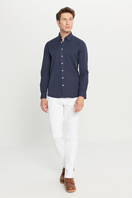 Pamuklu Comfort Fit Rahat Kesim Gizli Düğmeli Yaka Lacivert Gömlek resmi