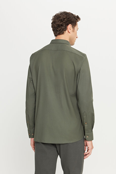 Pamuklu Slim Fit Dar Kesim Düğmeli Yaka Esnek Gabardin Haki Gömlek resmi