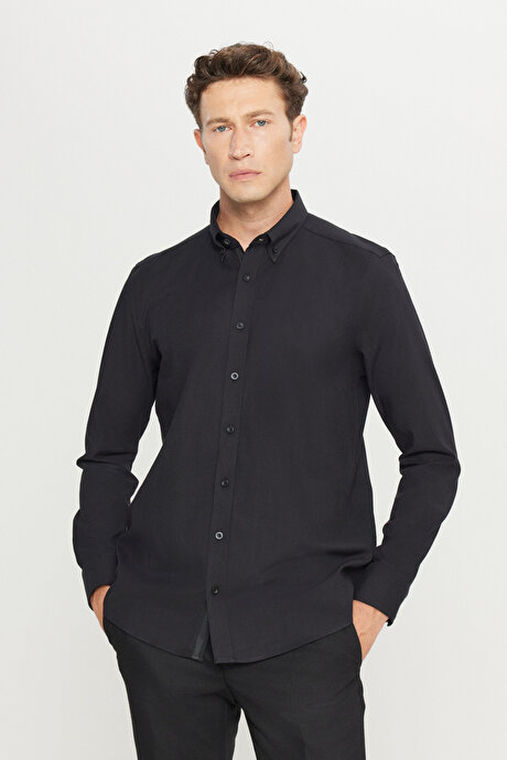 Pamuklu Slim Fit Dar Kesim Düğmeli Yaka Esnek Gabardin Siyah Gömlek resmi