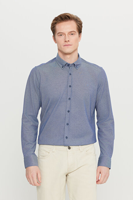 Pamuklu Slim Fit Dar Kesim Düğmeli Yaka Örme Lacivert Gömlek resmi