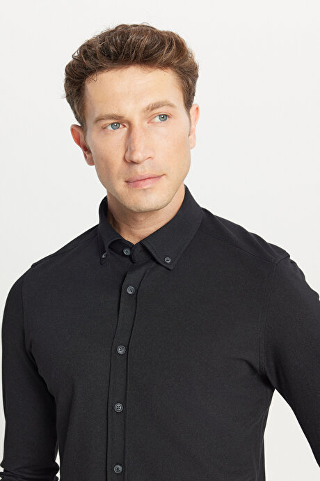 Pamuklu Slim Fit Dar Kesim Düğmeli Yaka Örme Siyah Gömlek resmi