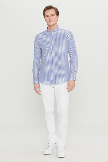 Pamuklu Tailored Slim Fit Dar Kesim Düğmeli Yaka Çizgili Beyaz-Lacivert Gömlek resmi