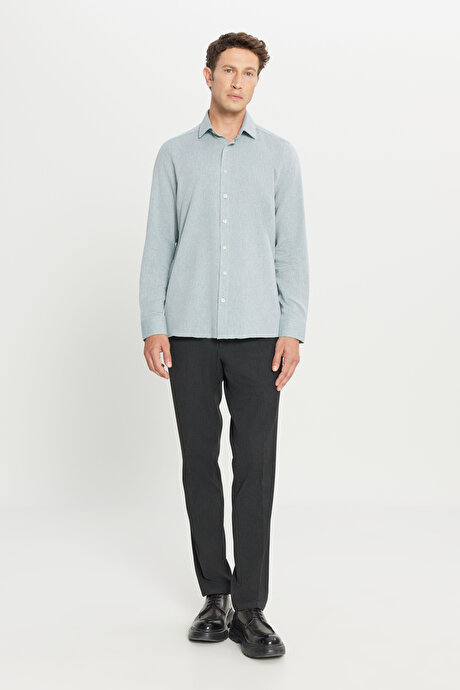 %100 Pamuk Tailored Slim Fit Dar Kesim Klasik Yaka Armürlü Koyu Yeşil Gömlek resmi