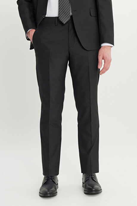 Yünlü Slim Fit Dar Kesim Mono Yaka Desenli Kapak Cepli Siyah Takım Elbise resmi