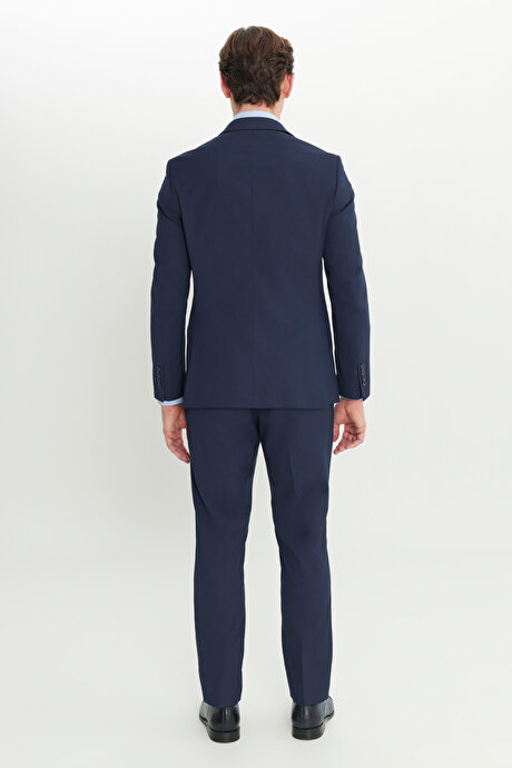 Slim Fit Dar Kesim Kırlangıç Yaka Kapak Cepli Çizgili Esnek Lacivert Takım Elbise resmi