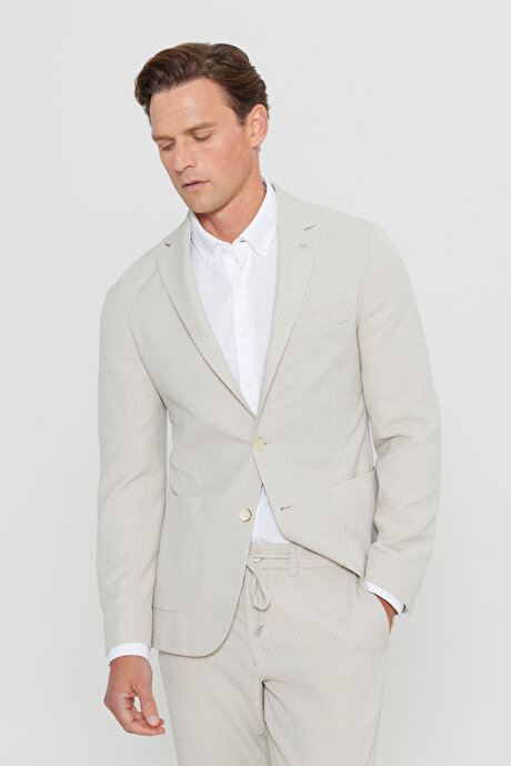 Slim Fit Dar Kesim Mono Yaka Çizgili Gofre Desenli Torba Cepli Esnek Bej Takım Elbise resmi