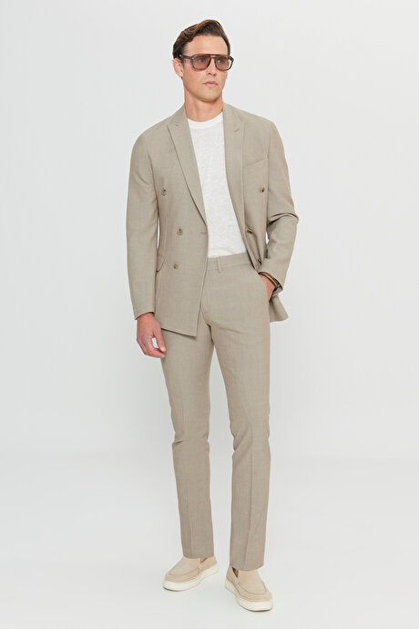 Slim Fit Dar Kesim Kırlangıç Yaka Torba Cepli Esnek Kruvaze Bej Takım Elbise resmi