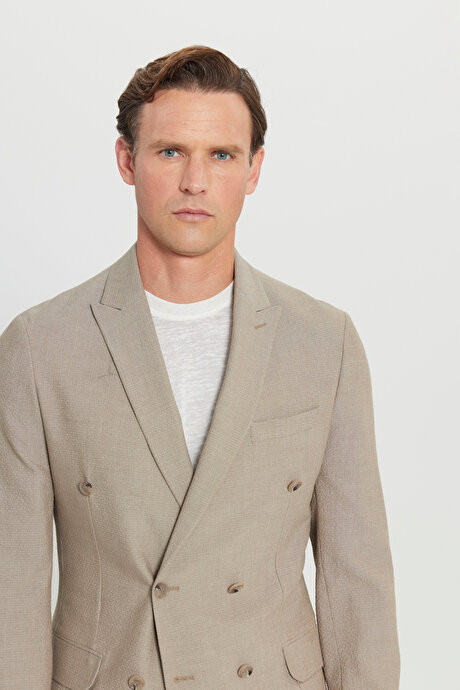 Slim Fit Dar Kesim Kırlangıç Yaka Torba Cepli Esnek Kruvaze Bej Takım Elbise resmi