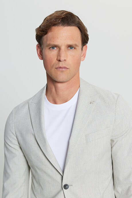 Slim Fit Dar Kesim Kırlangıç Yaka Fleto Cepli Çizgili Esnek Gri-Beyaz Takım Elbise resmi