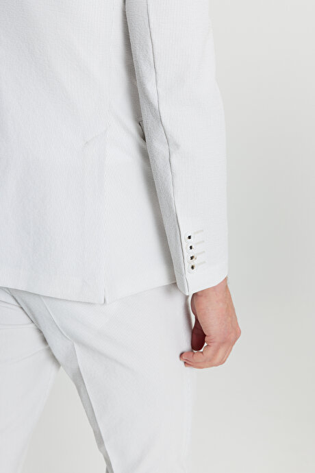 Slim Fit Dar Kesim Çizgili Gofre Desenli Kapak Cepli Esnek Ekru Takım Elbise resmi