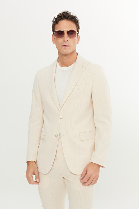 Slim Fit Dar Kesim Kırlangıç Yaka Kapak Cepli Çizgili Esnek Bej Takım Elbise resmi