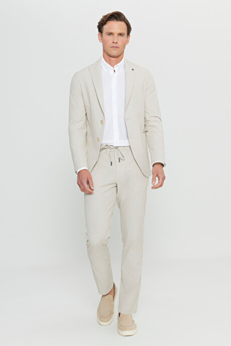 Pamuklu Slim Fit Dar Kesim Kırlangıç Yaka Çizgili Gofre Desenli Torba Cepli Bej Takım Elbise resmi