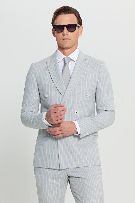 Slim Fit Dar Kesim Kırlangıç Yaka Çizgili Kruvaze Açık Gri Takım Elbise resmi