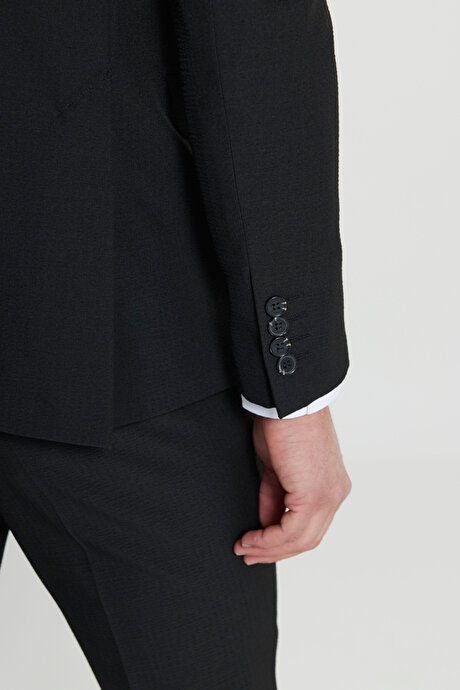 Slim Fit Mono Yaka Gofre Desenli Kapak Cepli Esnek Siyah Takım Elbise resmi