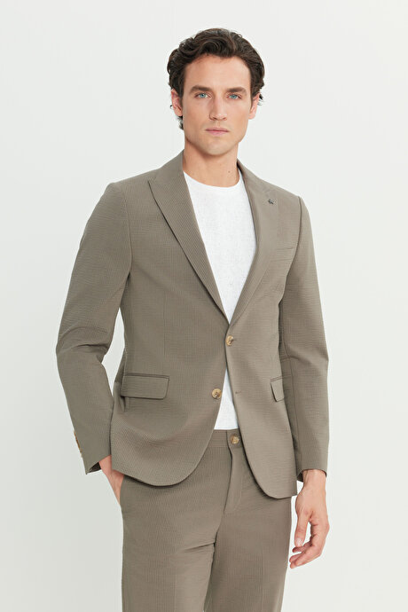 Pamuklu Slim Fit Dar Kesim Kırlangıç Yaka Kapak Cepli Çizgili Esnek Vizon Takım Elbise resmi