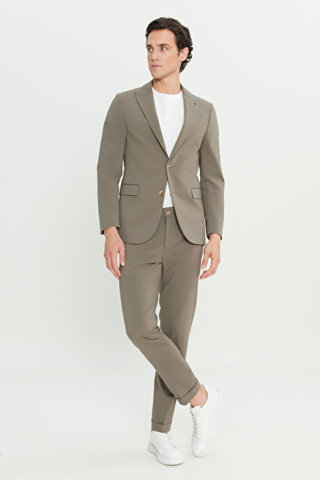 Pamuklu Slim Fit Dar Kesim Kırlangıç Yaka Kapak Cepli Çizgili Esnek Vizon Takım Elbise resmi