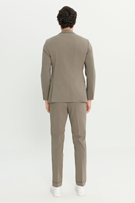 Pamuklu Slim Fit Dar Kesim Kırlangıç Yaka Kapak Cepli Çizgili Esnek Vizon Takım Elbise resmi