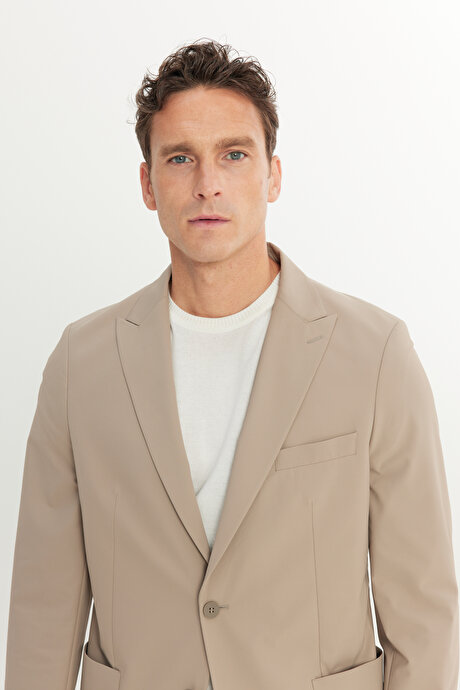 Slim Fit Dar Kesim Mono Yaka Beli Bağlamalı Kapak Cepli Esnek Bej Takım Elbise resmi