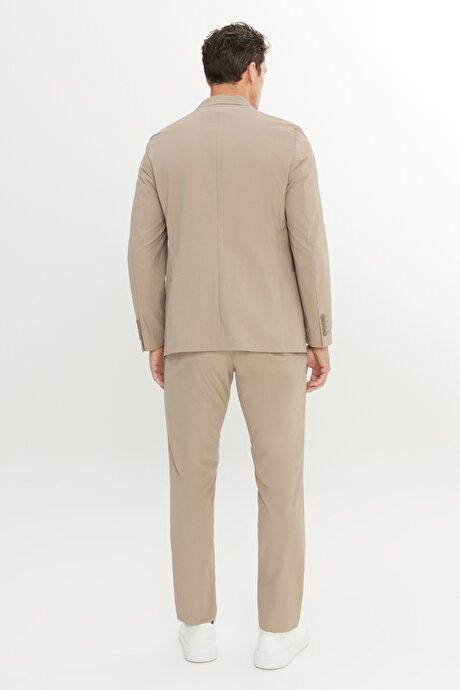 Slim Fit Dar Kesim Mono Yaka Beli Bağlamalı Kapak Cepli Esnek Bej Takım Elbise resmi