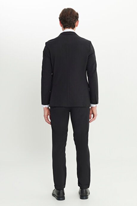 Slim Fit Dar Kesim Mono Yaka Kapak Cepli Esnek Siyah Takım Elbise resmi
