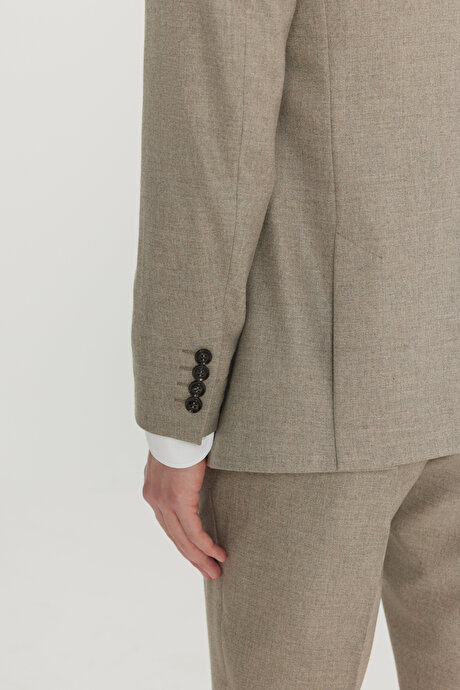 Yünlü Slim Fit Dar Kesim Kırlangıç Yaka Kapak Cepli Esnek Bej Takım Elbise resmi