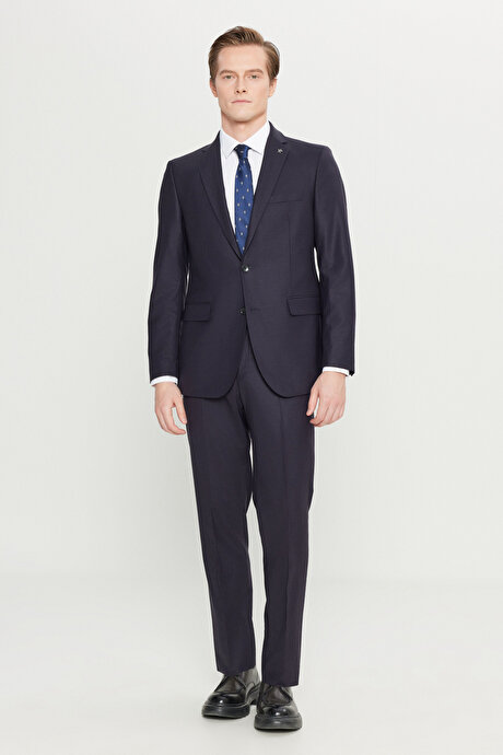 Yünlü Slim Fit Dar Kesim Mono Yaka Kapak Cepli Lacivert Takım ElbiseACE030261474LAC