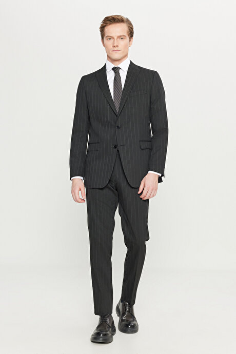 Slim Fit Dar Kesim Kırlangıç Yaka Kapak Cepli Çizgili Esnek Siyah-Gri Takım ElbiseACE030261849SYG