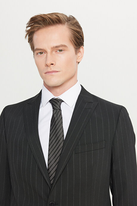 Slim Fit Dar Kesim Kırlangıç Yaka Kapak Cepli Çizgili Esnek Siyah-Gri Takım ElbiseACE030261849SYG