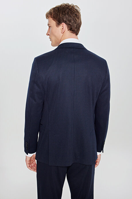 360 Her Yöne Esneyen Slim Fit Dar Kesim Kırlangıç Yaka Kapak Cepli Kruvaze Lacivert-Beyaz Takım Elbise resmi