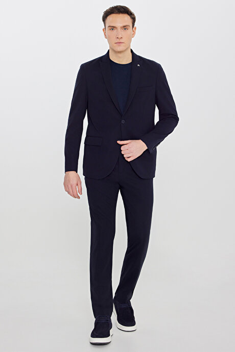 360 Her Yöne Esneyen Slim Fit Dar Kesim Kırlangıç Yaka Diagonal Desenli Lacivert Takım Elbise resmi