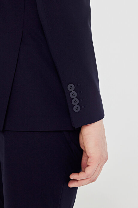 360 Her Yöne Esneyen Slim Fit Dar Kesim Kırlangıç Yaka Diagonal Desenli Lacivert Takım Elbise resmi
