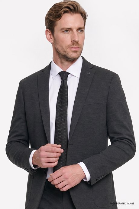 Yumuşak Dokulu Slim Fit Dar Kesim Mono Yaka Torba Cepli Esnek Siyah Takım Elbise resmi