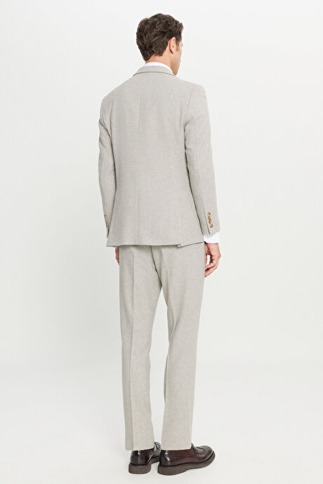 Yünlü Slim Fit Dar Kesim Mono Yaka Kapak Cepli Yelekli Bej Yelekli Takım Elbise resmi