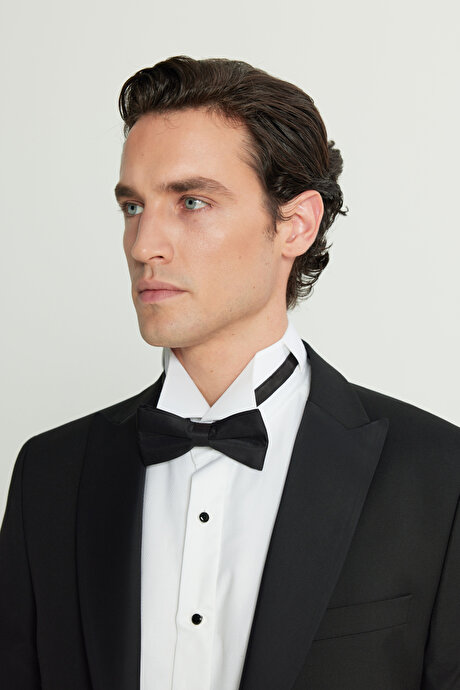 Slim Fit Dar Kesim Çıkma Kırlangıç Yaka Kapak Cepli Siyah Smokin Takım resmi