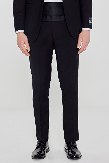 %100 Yün Slim Fit Dar Kesim Çıkma Kırlangıç Yaka Beli Gizli Lastikli Fleto Cepli Siyah Smokin Takım resmi