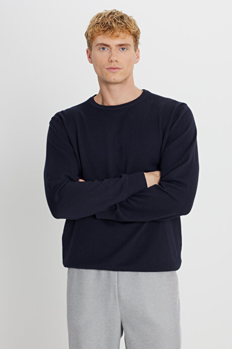 Pamuklu Standart Fit Normal Kesim Bisiklet Yaka Triko Lacivert Kazak resmi