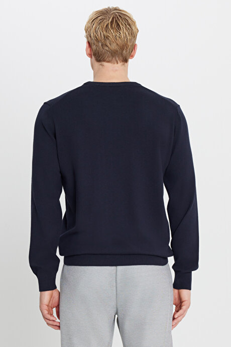 Pamuklu Standart Fit Normal Kesim Bisiklet Yaka Triko Lacivert Kazak resmi