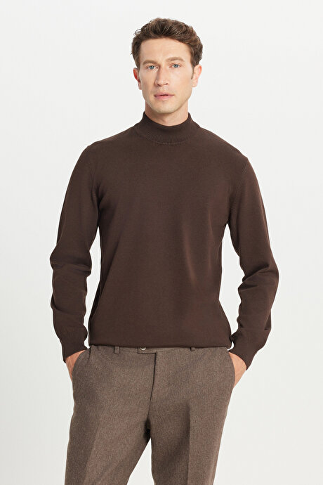 Pamuklu Standart Fit Normal Kesim Yarım Balıkçı Yaka Triko Kahverengi Kazak resmi