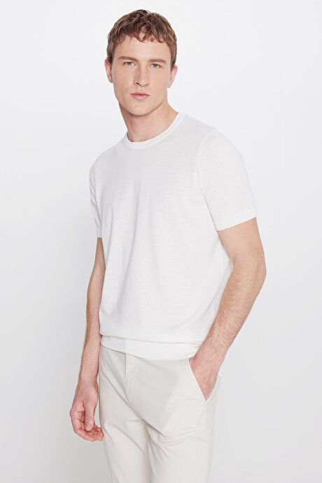 %100 Pamuk Standart Fit Normal Kesim Bisiklet Yaka Triko Ekru Tişört resmi