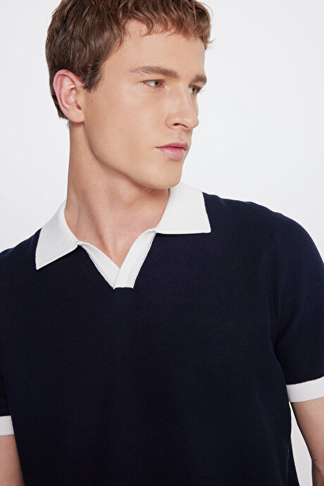 %100 Pamuk Standart Fit Normal Kesim Polo Yaka Desenli Triko Lacivert Tişört resmi